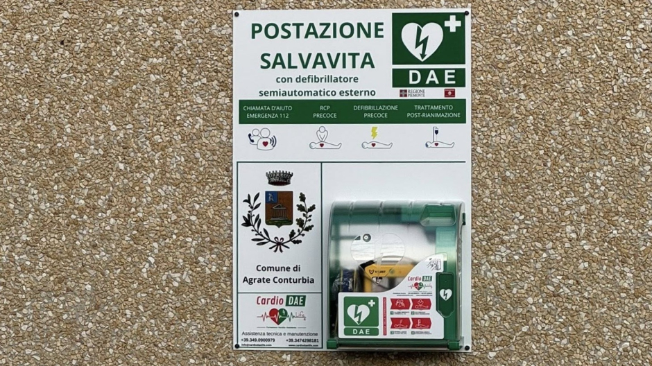 Agrate Conturbia, due nuove postazioni salvavita con defibrillatore